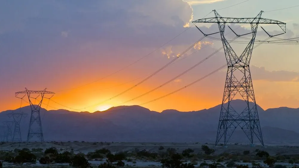 The Sunrise Powerlink brings power through the desert to San Diego. Photo courtesy SDG&E